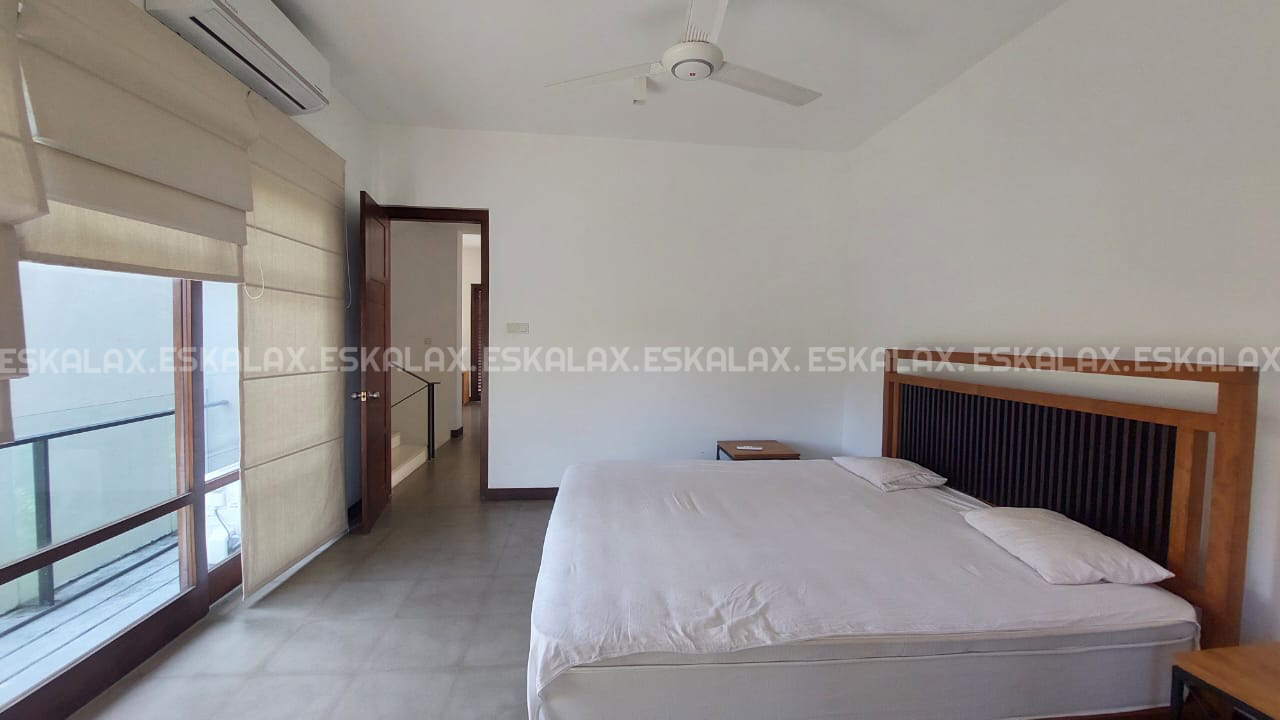 WhatsApp Image 2023-08-28 at 19.00.33 (1) Two Story Luxury House For Rent in Kottawa