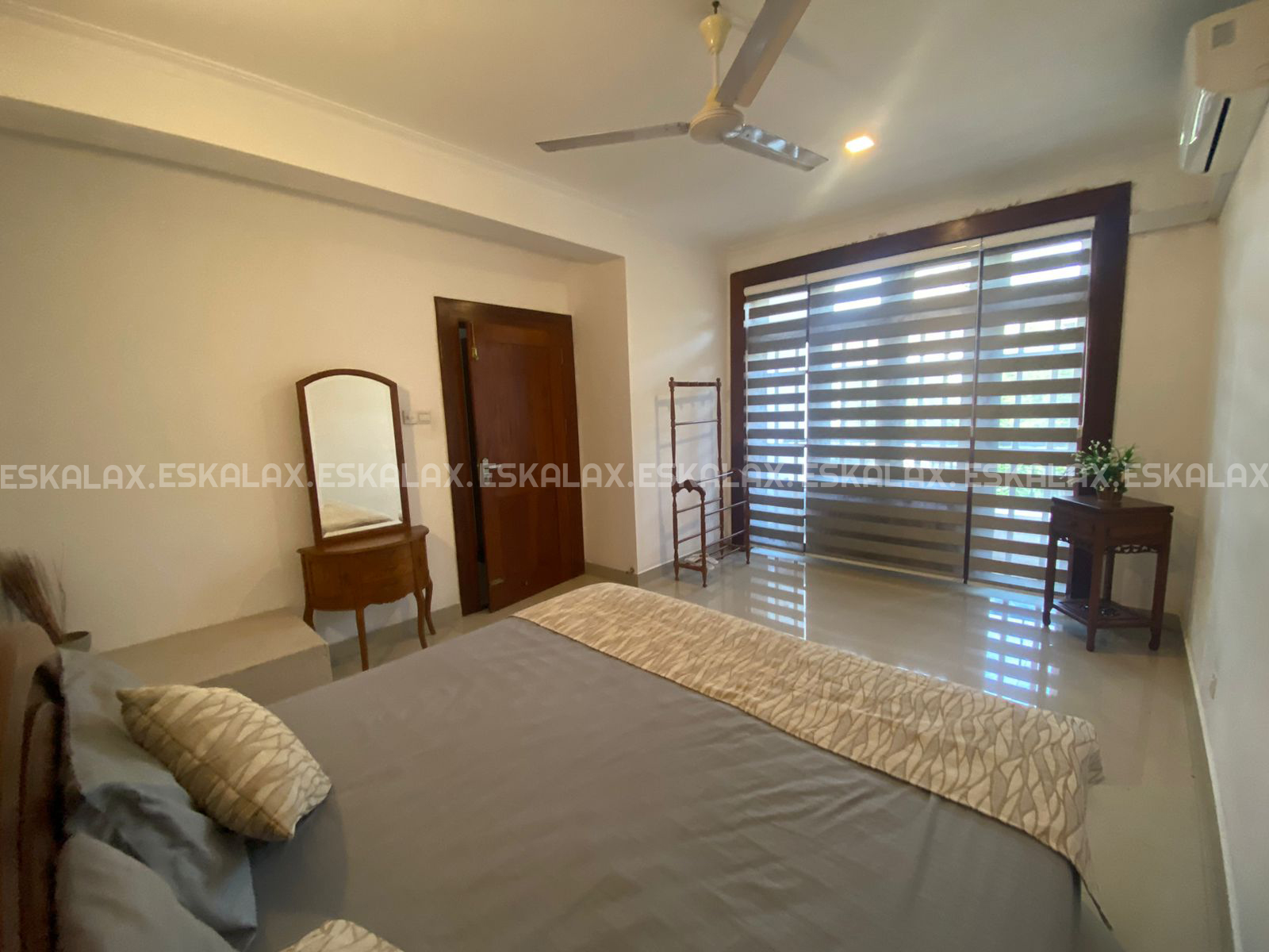 5 Story Furnished House For Rent in Colombo 7