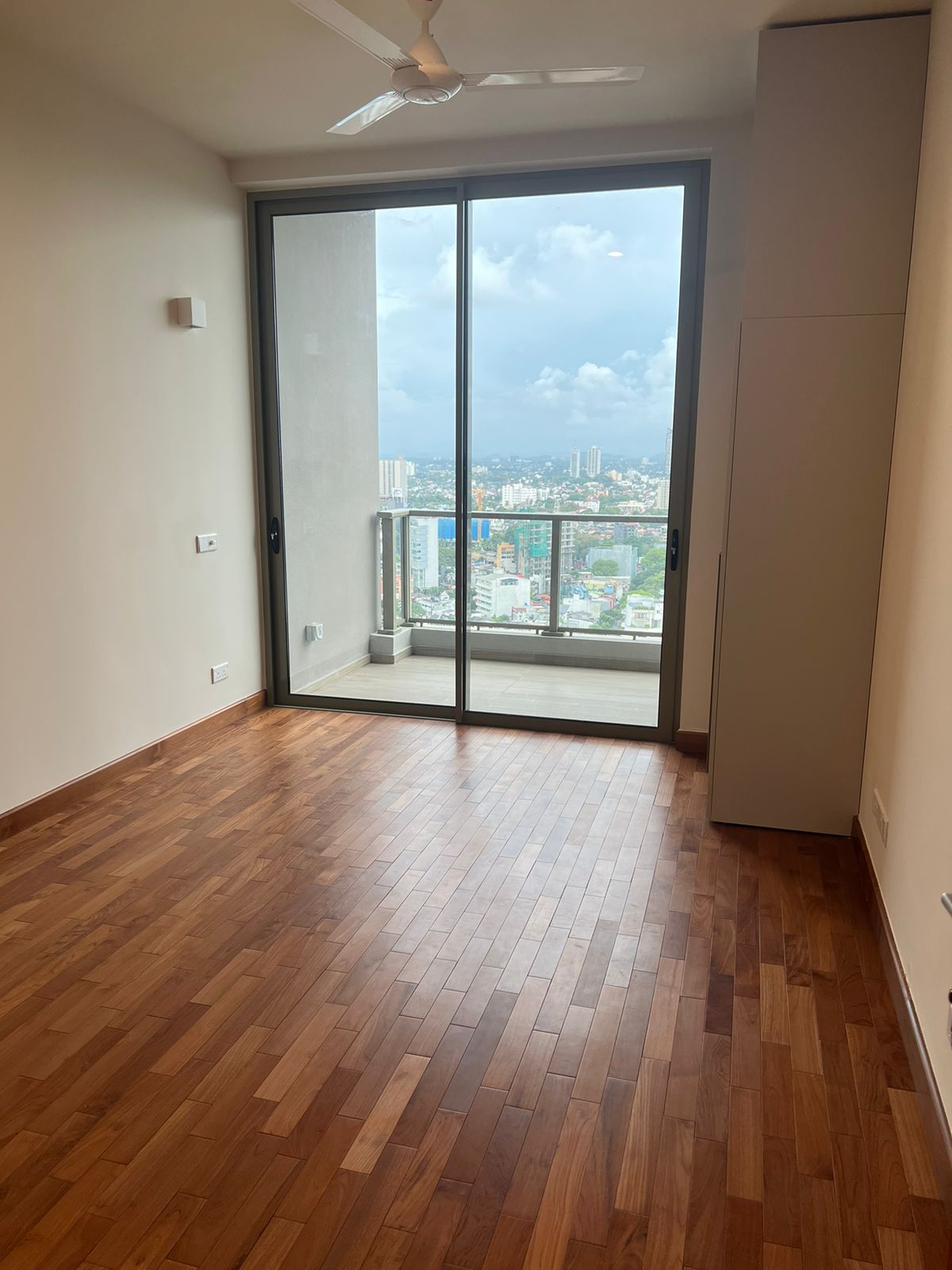 WhatsApp Image 2023-10-19 at 11.15.35 The Grand 2BR Apartment For Sale in Colombo 7