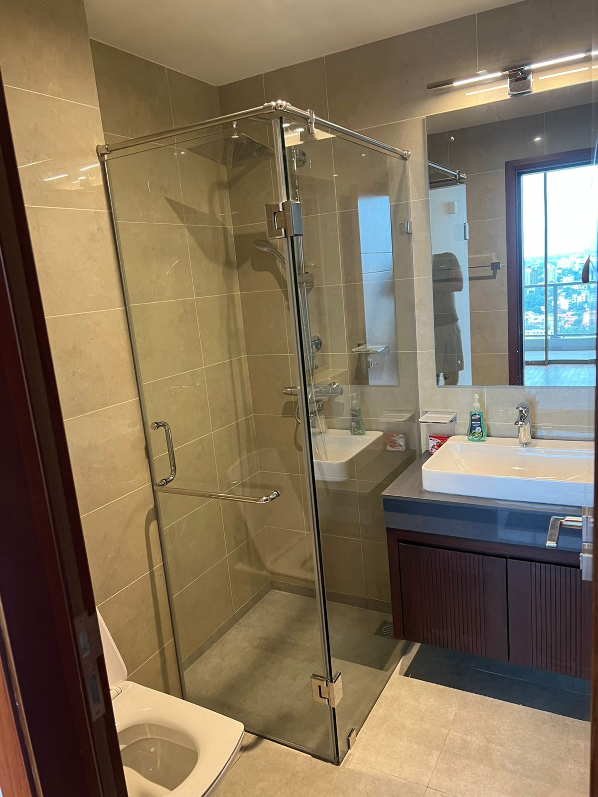 WhatsApp Image 2023-10-19 at 11.15.36 The Grand 2BR Apartment For Sale in Colombo 7