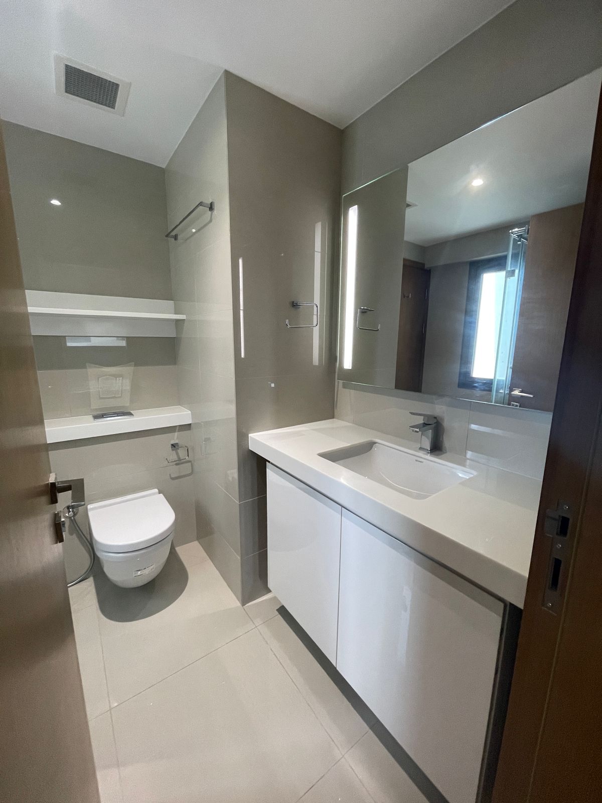Altair Luxury Apartment for Sale in Colombo 2