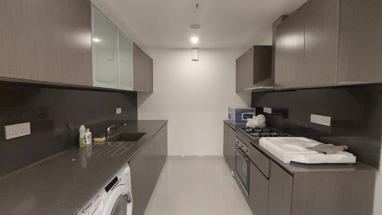 Urban Homes Apartment For Sale in Battaramulla