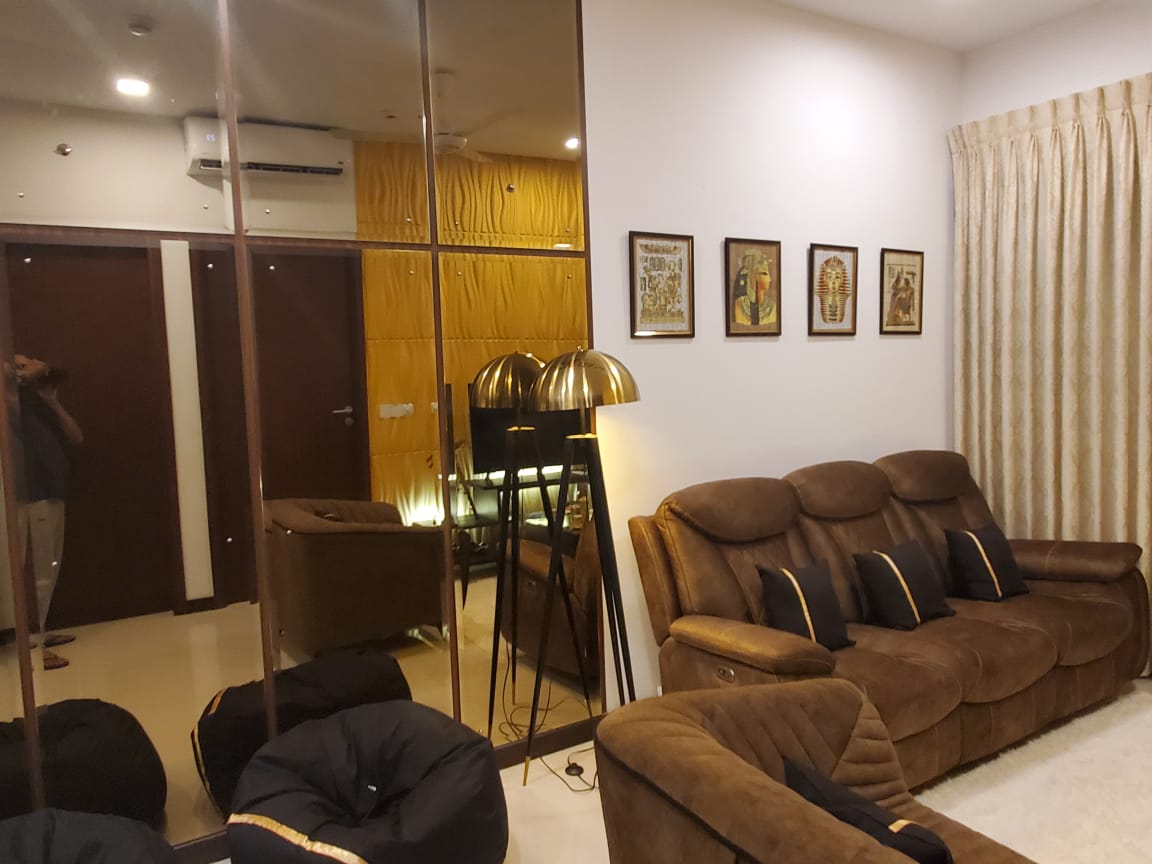 WhatsApp Image 2024-08-23 at 16.53.49 (1) Tri-Zen Furnished Brand New Apartment for Rent in Colombo 2