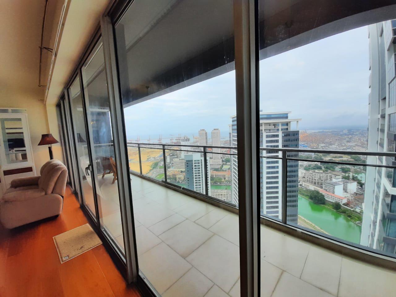 WhatsApp Image 2024-09-08 at 14.24.15 (2) One Galle Face Luxury Apartment For Sale in Colombo 2