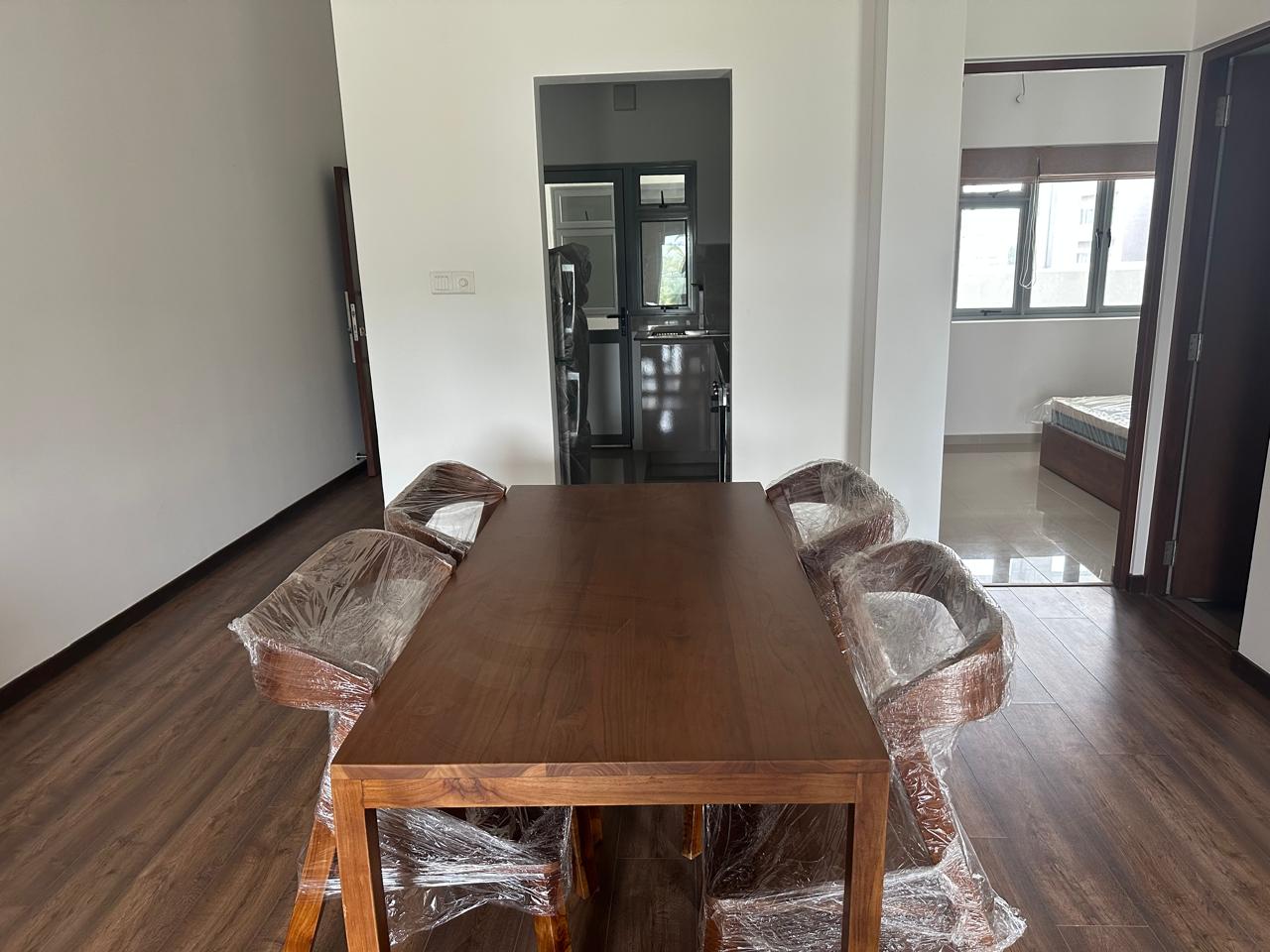 WhatsApp Image 2024-12-06 at 09.57.08 (1) Canterbury Golf Furnished 2BR Apartment For Rent in Piliyandala