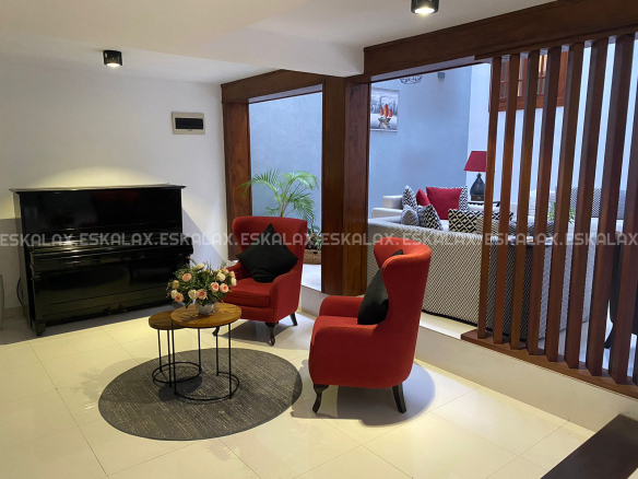 5 Story Furnished House For Rent in Colombo 7